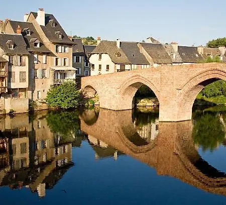 Appartement La Parenthèse D Aubrac Duplex 4 Personnes Saint-Geniez-dʼOlt